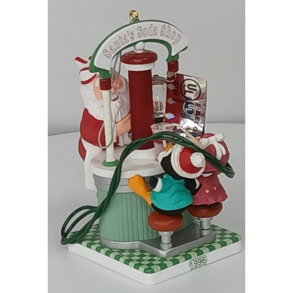Hallmark Ornament: 1996 Sharing a Soda - Picture 9 of 11